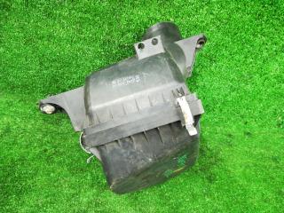 корпус воздушного фильтра Mazda Millenia 1 поколение [рестайлинг] 2000, 2.5 л., бензин, АКПП, седан, 1140008880, KL4713320D