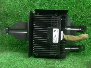 усилитель музыкальный Mazda 6 1 поколение [рестайлинг] 2006, GM1B6692X