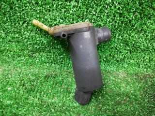 насос (моторчик) омывателя стекла Mazda 2 1 поколение 2004