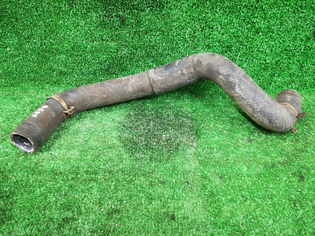 патрубок радиатора Toyota Camry 7 поколение XV40 ASV40 2009, 3.5 л., 2GR-FE, бензин, АКПП, серый, седан, передний привод - фото №1