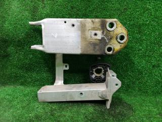 кронштейн радиатора BMW 5 серия F07/F10/F11 [рестайлинг] F10 2013, 2.0 л., бензин, АКПП, белый, седан, полный привод, 3046CH2920, 715887306