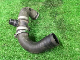 патрубок радиатора BMW 5 серия F07/F10/F11 [рестайлинг] F10 2013, 2.0 л., бензин, АКПП, белый, седан, полный привод, 461572201