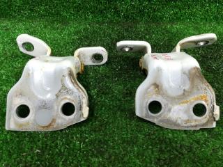 петля двери Ford Ranger 2 поколение [рестайлинг] 2011, 2.5 л., WL-T, дизель, МКПП, белый, пикап, полный привод, правый руль