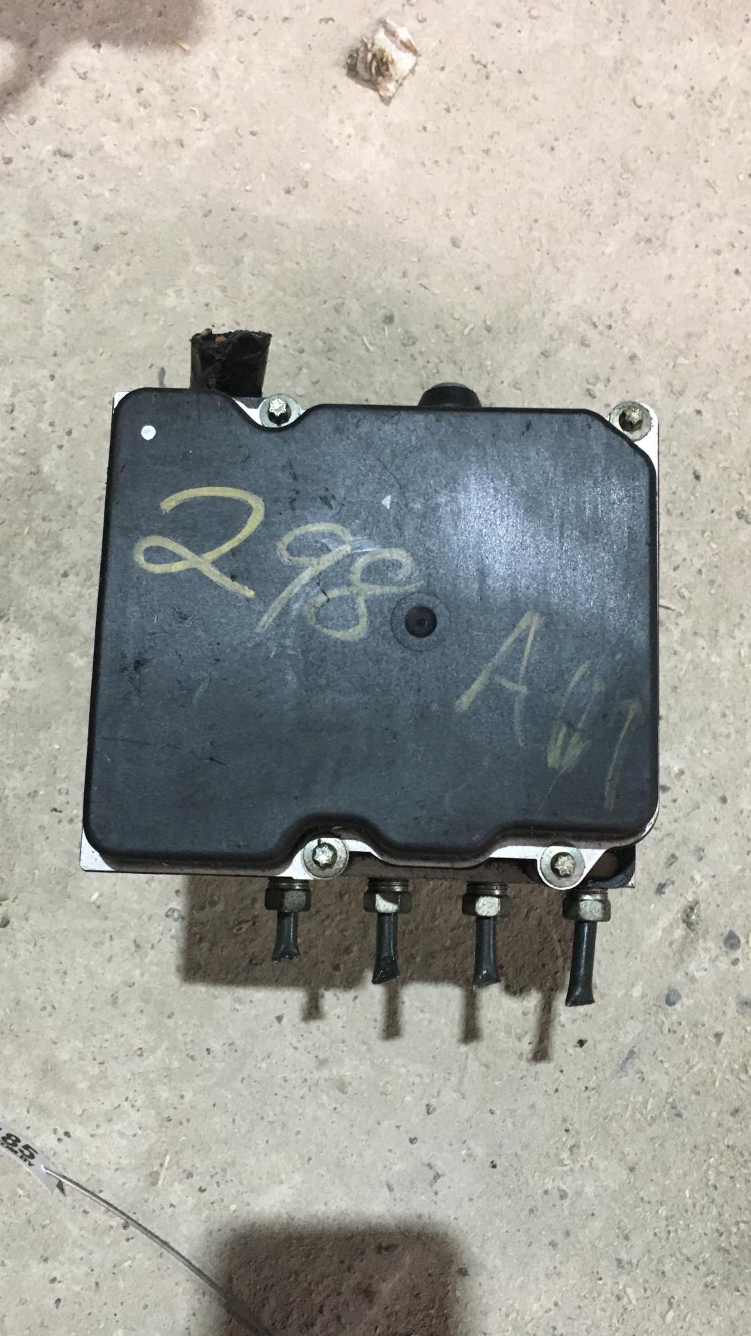 блок ABS Subaru Forester 3 поколение (SH) 2009, 2.5 л., EJ253, бензин, АКПП, синий, внедорожник 5 дв., правый руль, 0265950923 - фото №1