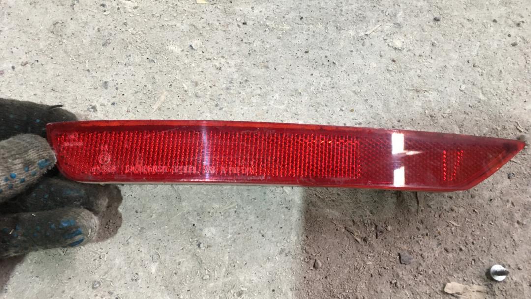 фонарь противотуманный левый Subaru Forester 3 поколение (SH) 2009, 2.5 л., EJ253, бензин, АКПП, синий, внедорожник 5 дв., правый руль - фото №1