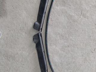 уплотнитель подкапотного пространства Mazda CX-9 2 поколение 2017, 2.5 л., бензин, АКПП, красный, полный привод, правый руль