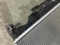 радиатор (основной) Ford Escape 3 поколение C520 2015, 2.0 л., T8MB, дизель, АКПП, белый, правый руль - фото №9