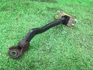 ограничитель открывания двери Honda Element 1 поколение 2006, 2.4 л., i-VTEC, K24A4, бензин, АКПП, оранжевый, хетчбэк 5 дв., полный привод, D06025