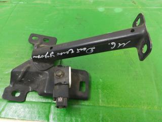 кронштейн (крепление) Mazda 6 1 поколение [рестайлинг] 2007, 3M5T14B006AC