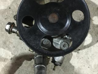 насос гидроусилителя руля Mazda 323 5 поколение 1995, 1.8 л., BP (DOHC), бензин, АКПП, белый, хетчбэк 5 дв., правый руль