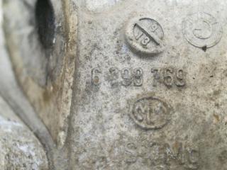 кулак задний левый BMW 5 серия F07/F10/F11 [рестайлинг] F10 2013, 2.0 л., бензин, АКПП, белый, седан, полный привод, 6793769