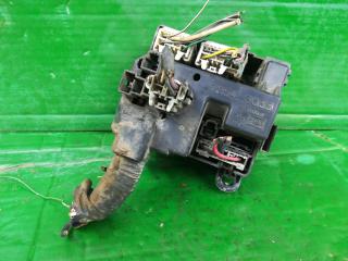 блок предохранителей Mazda 323C BA 1995, 1.8 л., BP (DOHC), бензин, МКПП, зеленый, седан, передний привод, 72543033