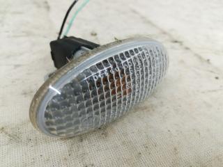 повторитель поворота на крыле правый Mazda 3 BL [рестайлинг] 2011, 2.0 л., LF17, бензин, АКПП, белый, хетчбэк 5 дв., передний привод, правый руль