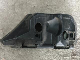 крепление бампера Volvo V50 1 поколение 2006, 2.4 л., B 5244 S4, бензин, АКПП, серебристый, универсал, передний привод, правый руль