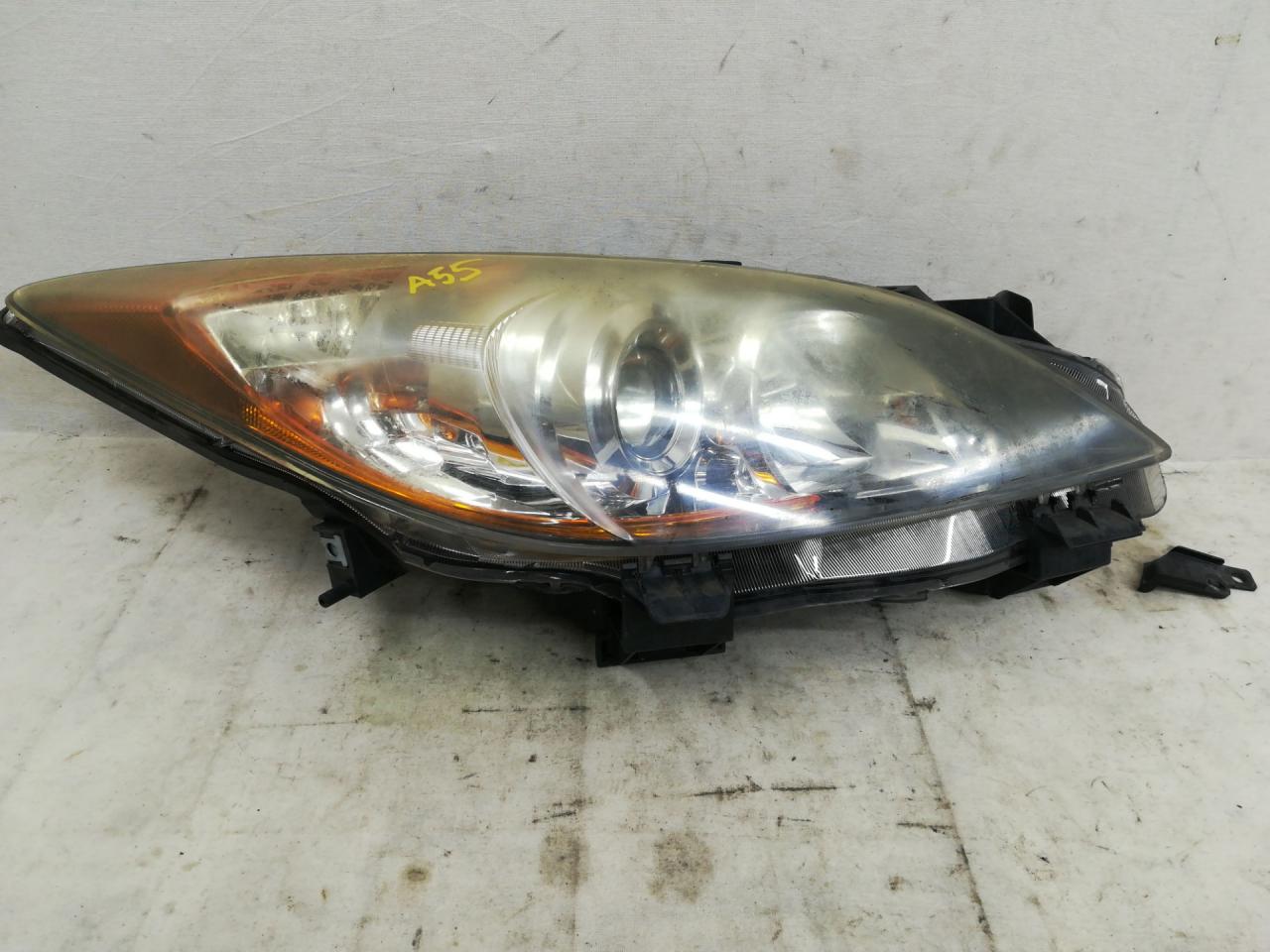 фара правая Mazda 3 BL 2009, 2.0 л., LF17, бензин, АКПП, черный, хетчбэк 5 дв., передний привод, правый руль - фото №1