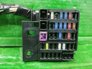 блок предохранителей Mazda 3 BL 2009, 2.0 л., LF17, бензин, АКПП, черный, хетчбэк 5 дв., передний привод, правый руль