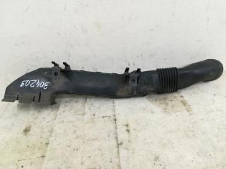 воздухозаборник Mazda 3 BL [рестайлинг] 2011, 2.0 л., LF17, бензин, АКПП, белый, хетчбэк 5 дв., передний привод, правый руль, LF8J13202, LF8J1320X