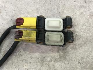 датчик удара Audi A4 B7 2005, 3.2 л., AUK, бензин, АКПП, черный, универсал, полный привод, правый руль, 8E0959651A