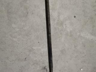 Реактивная тяга задней подвески Chevrolet Camaro 4 поколение [рестайлинг] 1998, 3.8 л., бензин, АКПП, черный, купе, задний привод