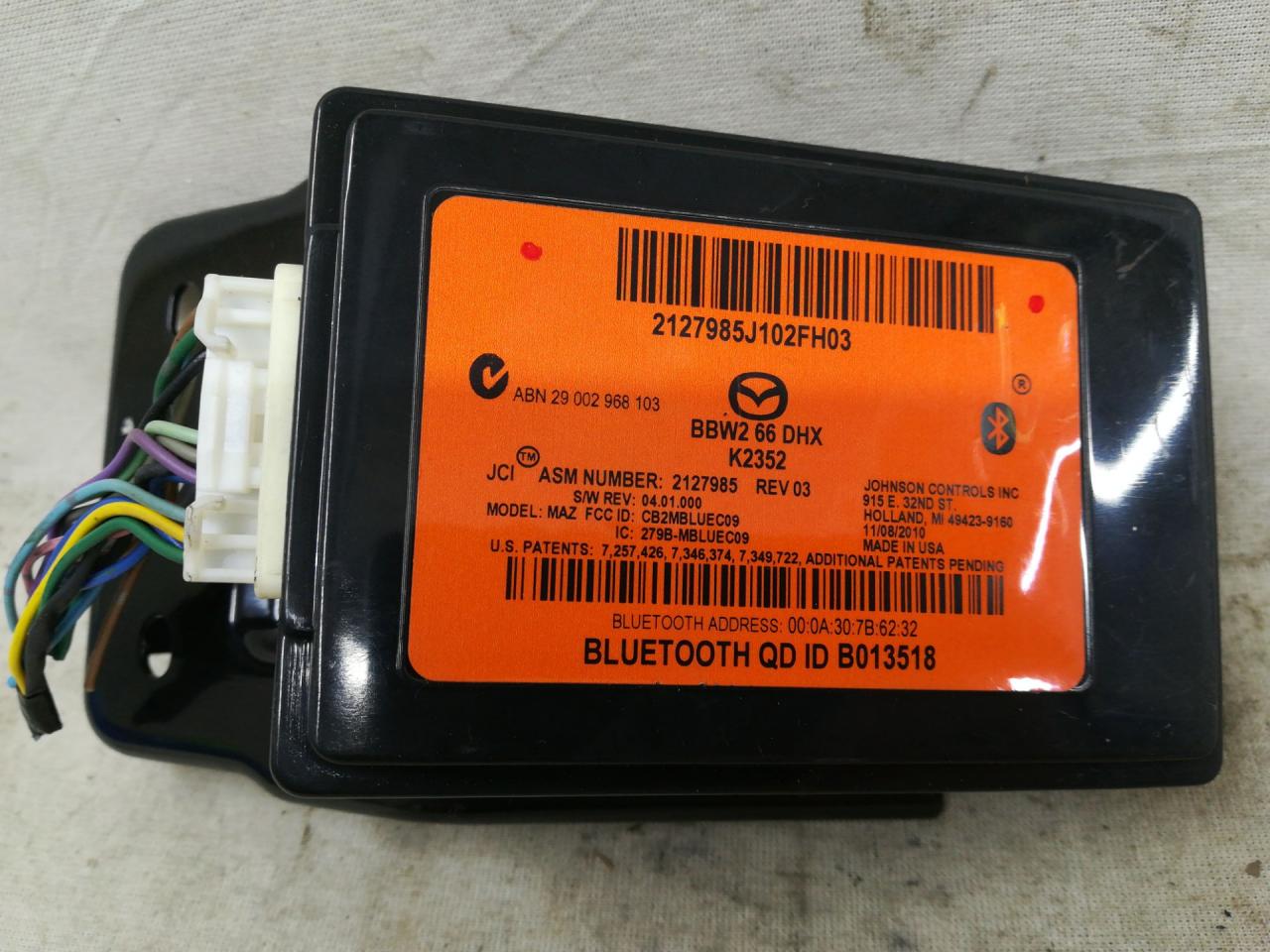 блок Bluetooth Mazda 3 BL 2010, бензин, АКПП, красный, седан, передний привод, правый руль, BBW266DHX - фото №1