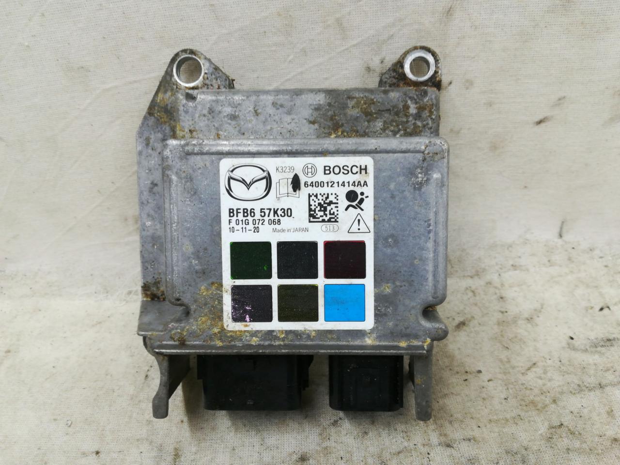 блок AirBag Mazda 3 BL 2010, бензин, АКПП, красный, седан, передний привод, правый руль, 6400121414AA, BFB657K30 - фото №1