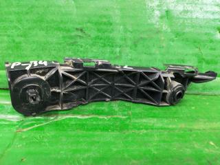 Крепление бампера переднего Toyota RAV4 3 поколение (XA30) [рестайлинг] 2009, 3.5 л., 2GR-FE, бензин, АКПП, серебристый, внедорожник 5 дв., полный привод, 525360R010