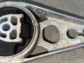 подушка крепления двигателя GMC Terrain 2 поколение (рестайлинг) 2023, 1.5 л., бензин, АКПП, черный, внедорожник 5 дв., передний привод, 84146942