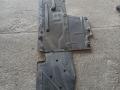 защита днища BMW 3 серия F30/F31/F34 F30 2013, 2.0 л., N20 B20 A, бензин, АКПП, черный, седан, полный привод - фото №3