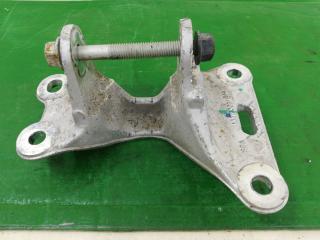 Кронштейн балки Buick Envision 1 поколение [рестайлинг] 2019, 2.5 л., бензин, АКПП, черный, внедорожник 5 дв., полный привод, 13377309