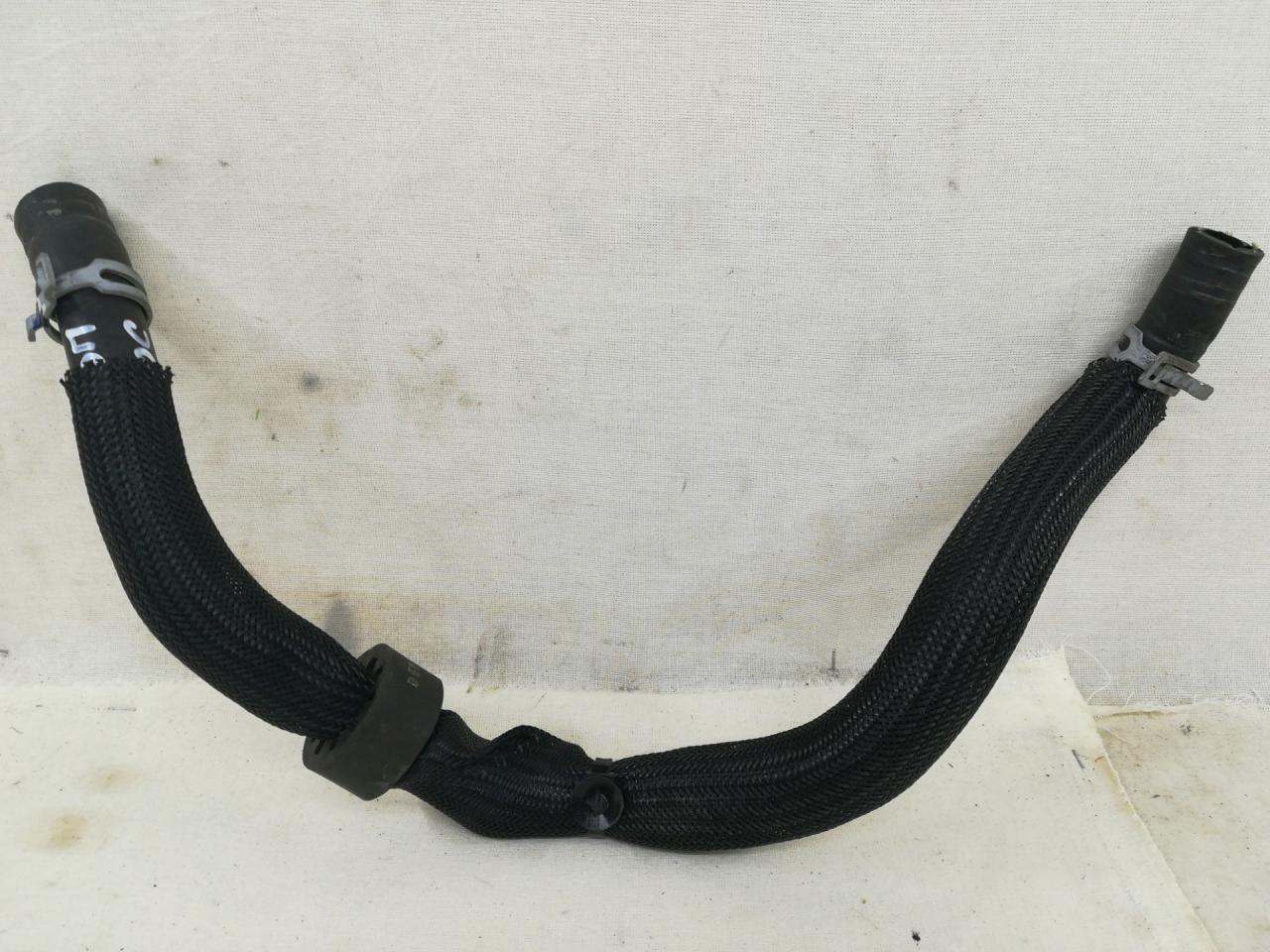 патрубок (трубопровод, шланг) GMC Terrain 2 поколение 2020, 1.5 л., бензин, АКПП, темно-серый, внедорожник 5 дв., полный привод, 84818915 - фото №1