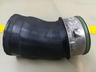 патрубок интеркулера Volkswagen Passat (USA) 1 поколение [рестайлинг] 2015, 1.8 л., TFSI, бензин, АКПП, черный, седан, передний привод, 1K0145828AC