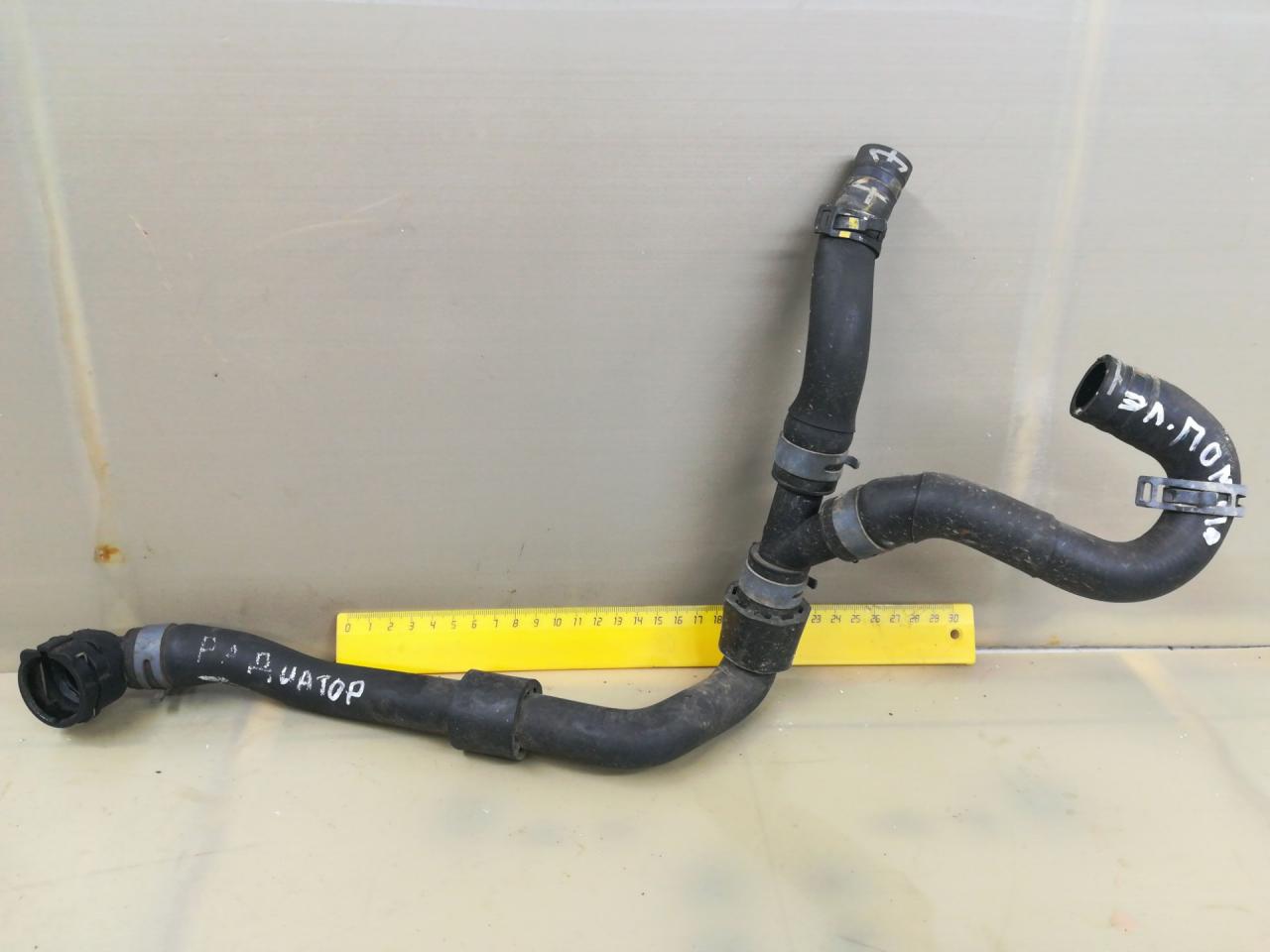 патрубок (трубопровод, шланг) Volkswagen Jetta 7 поколение 2019, 1.4 л., бензин, АКПП, белый, седан, передний привод - фото №1