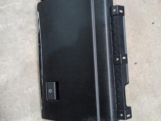 бардачок Infiniti QX80 1 поколение Z62 2014, 5.6 л., VK56DE, бензин, АКПП, белый, внедорожник 5 дв., задний привод