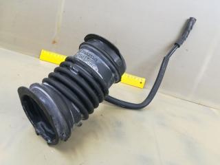 гофра инжектора Mazda 3 3 поколение 2016, 2.0 л., бензин, АКПП, серый, седан, передний привод, правый руль, PE0113221