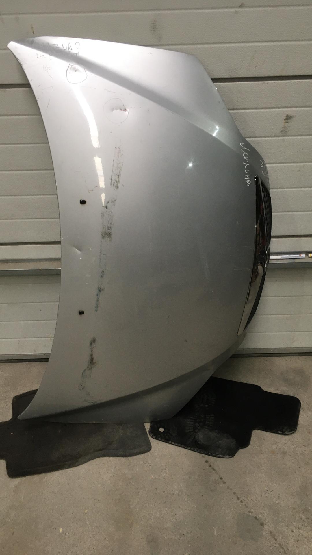 капот Mazda 2 1 поколение 2005 - фото №1