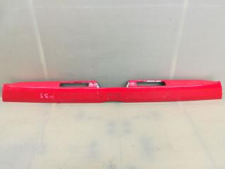 накладка двери (крышки) багажника Toyota Sienna 2 поколение XL20 [рестайлинг] 2009, 3.5 л., 2GR-FE, бензин, АКПП, красный, минивэн, передний привод, 76801AE011