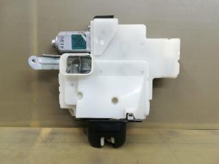 замок багажника Infiniti QX80 1 поколение Z62 2014, 5.6 л., VK56DE, бензин, АКПП, белый, внедорожник 5 дв., задний привод, 2178404A