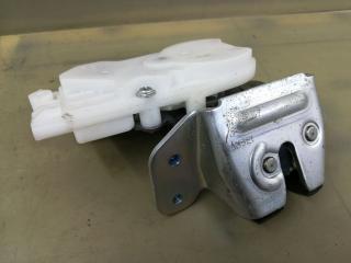 замок багажника Mitsubishi Lancer 10 поколение 2010, 2.4 л., 4B12, бензин, АКПП, белый, хетчбэк 5 дв., передний привод