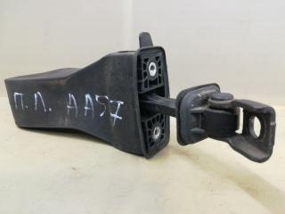 ограничитель открывания двери Volkswagen Golf 7 поколение 2016, 1.4 л., CZCA, бензин, АКПП, белый, универсал, передний привод, правый руль, 5G0837267