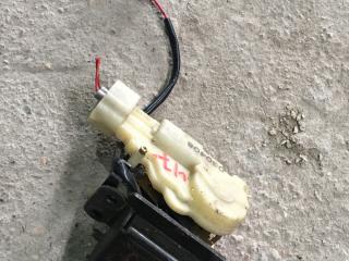 замок багажника Mazda Premacy 1 поколение [рестайлинг] 2002, 2.0 л., дизель, 5МКПП