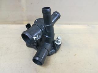 корпус термостата Buick Envision 1 поколение [рестайлинг] 2019, 2.5 л., бензин, АКПП, черный, внедорожник 5 дв., полный привод, 063515605