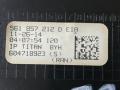 накладка на торпедо (консоль) Volkswagen Passat (USA) 1 поколение [рестайлинг] 2015, 1.8 л., TFSI, бензин, АКПП, черный, седан, передний привод, 561857212D, 561857212B - фото №7