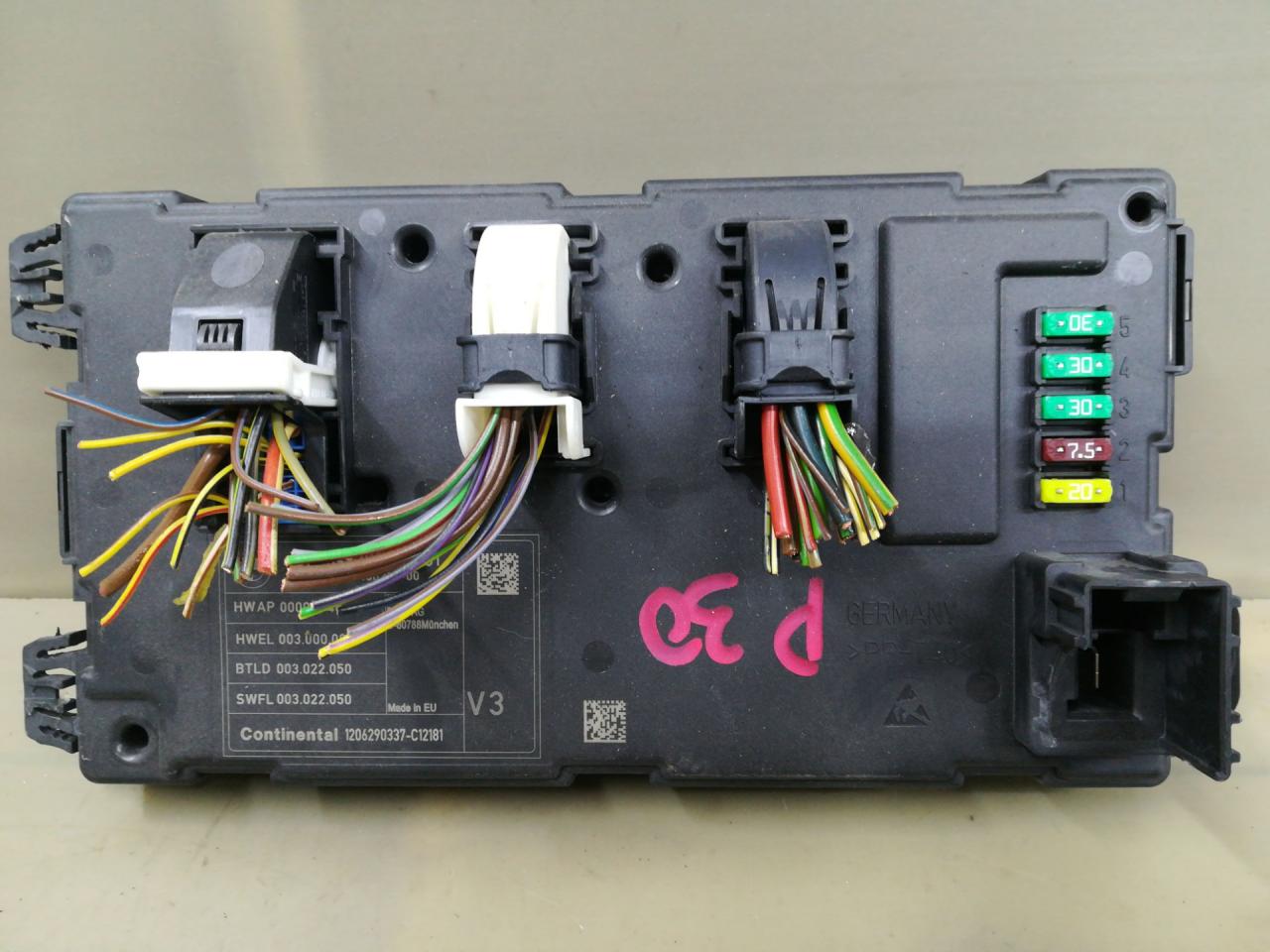 блок комфорта BMW 3 серия F30/F31/F34 F30 2013, 2.0 л., N20 B20 A, бензин, АКПП, черный, седан, полный привод, 929330901 - фото №1