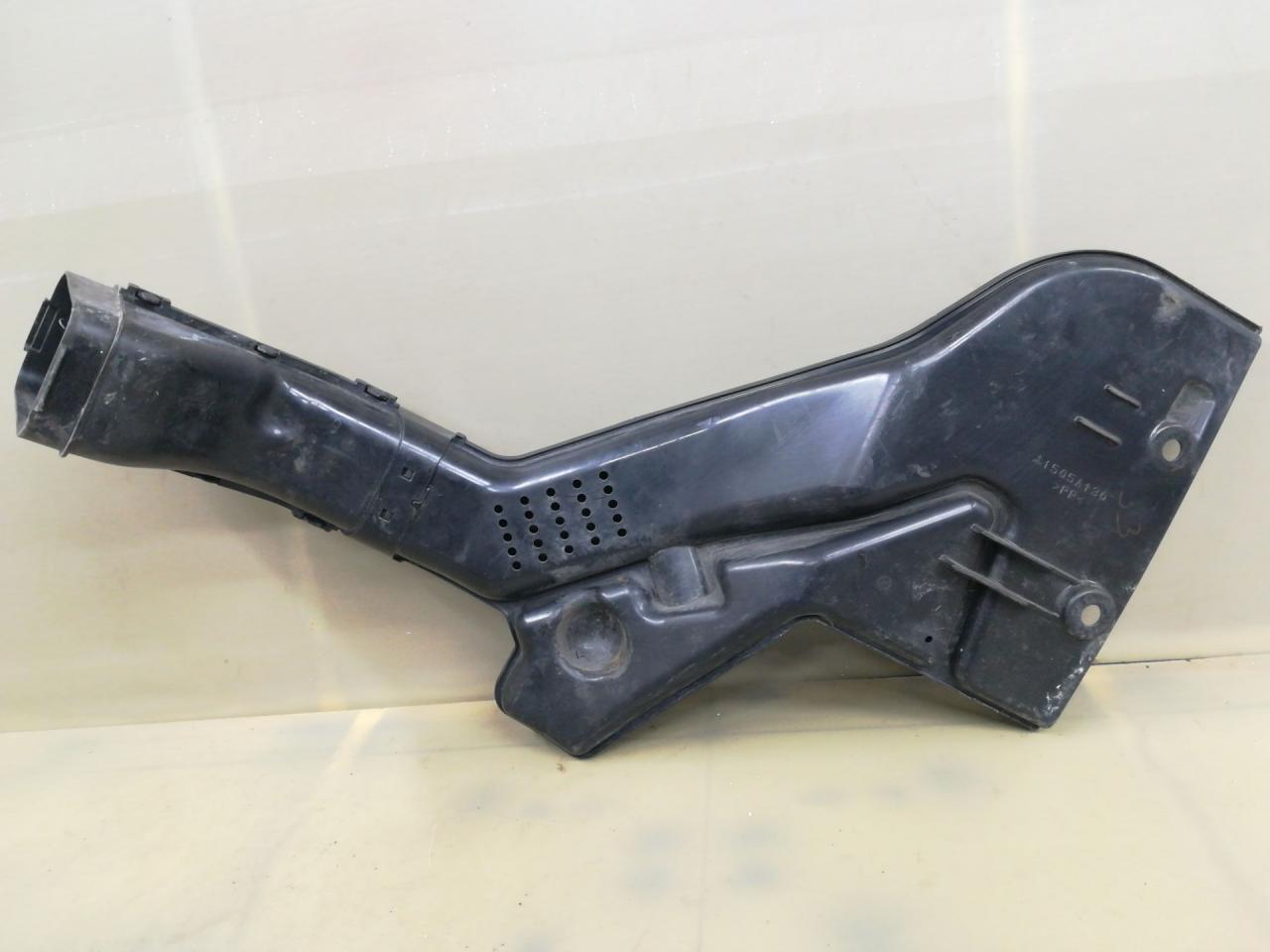 воздухозаборник Mitsubishi Lancer 10 поколение 2010, 2.4 л., 4B12, бензин, АКПП, белый, хетчбэк 5 дв., передний привод, 1505A130 - фото №1