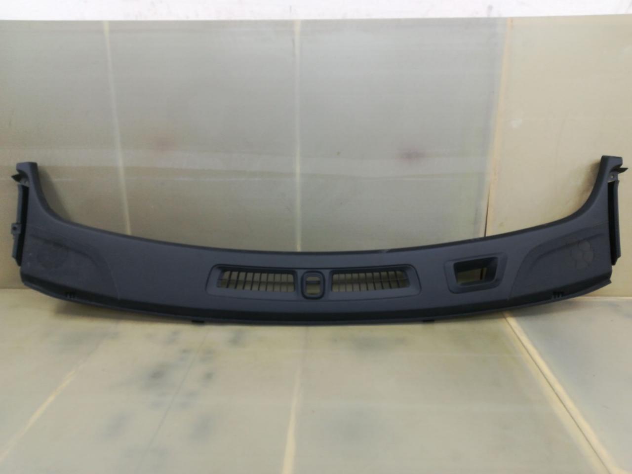 накладка на торпедо (консоль) GMC Terrain 2 поколение 2020, 1.5 л., бензин, АКПП, темно-серый, внедорожник 5 дв., полный привод, 84489270 - фото №1