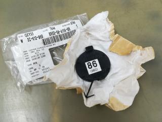 заглушка переднего бампера под крюк Mazda 3 1 поколение [рестайлинг] 2008, BR5S50A11A86