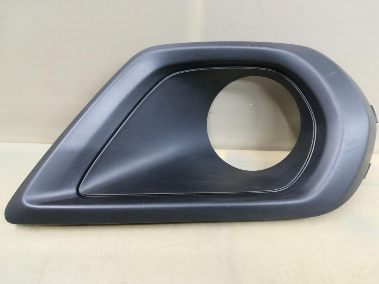 рамка фары противотуманной левой Subaru Forester 4 поколение (SJ) 2014, 57731G020 - фото №1