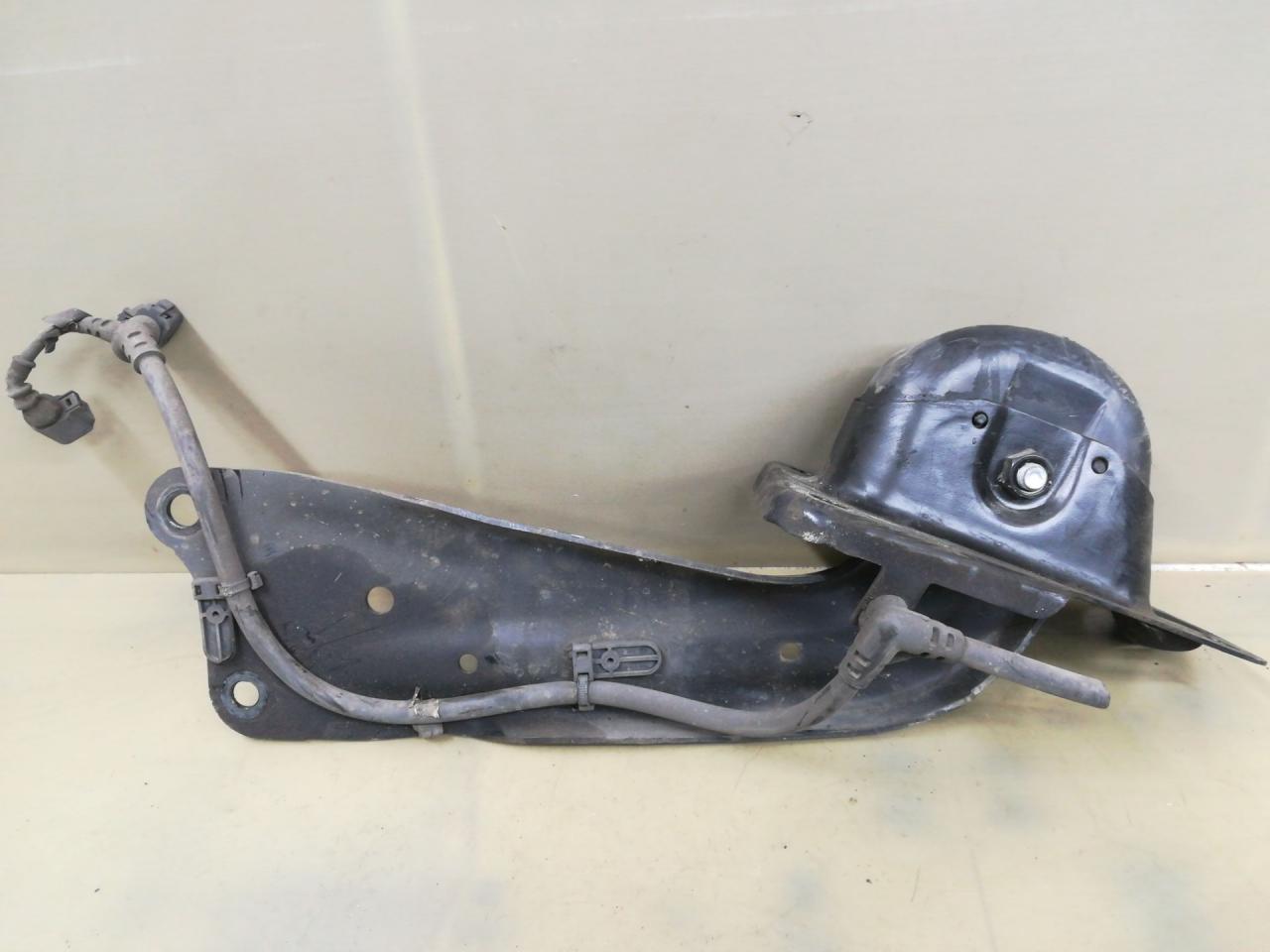 рычаг задний левый Volkswagen Golf 7 поколение 2016, 1.4 л., CZCA, бензин, АКПП, белый, универсал, передний привод, правый руль - фото №1