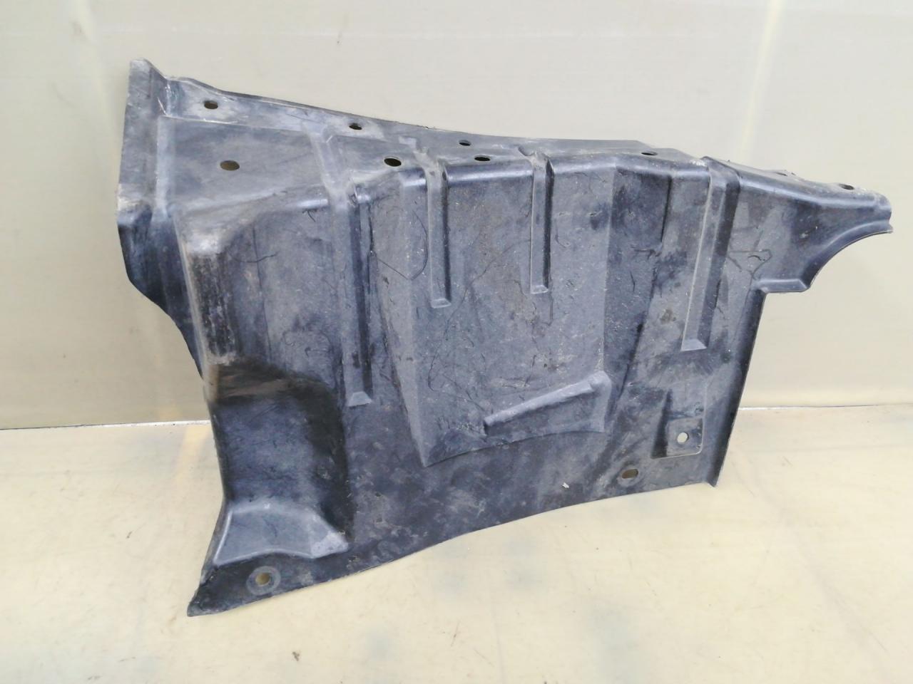 защита двигателя Mitsubishi Lancer 10 поколение 2010, 2.4 л., 4B12, бензин, АКПП, белый, хетчбэк 5 дв., передний привод, MN154379 - фото №1