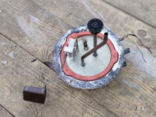 датчик уровня топлива Mazda 6 2 поколение [рестайлинг] 2011, 2.2 л., R2AA, дизель, 6МКПП, хетчбэк 5 дв., передний привод, правый руль